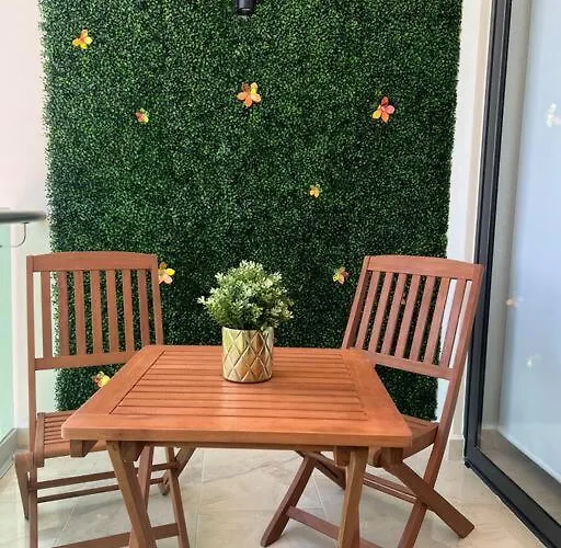 Luxury Condo, 2br, Fast Internet, Akul *