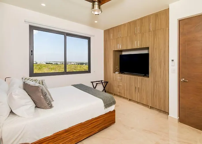 Luxury Condo, 2br, Fast Internet, Akul * Playa del Carmen