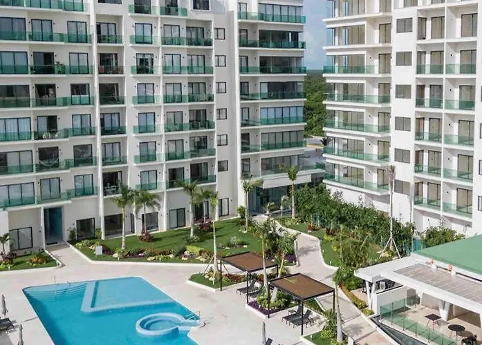 Luxury Condo, 2br, Fast Internet, Akul *