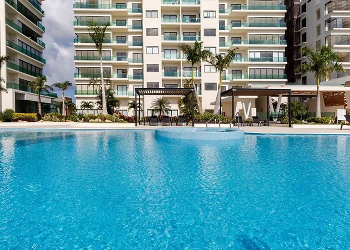 Luxury Condo, 2br, Fast Internet, Akul Playa del Carmen