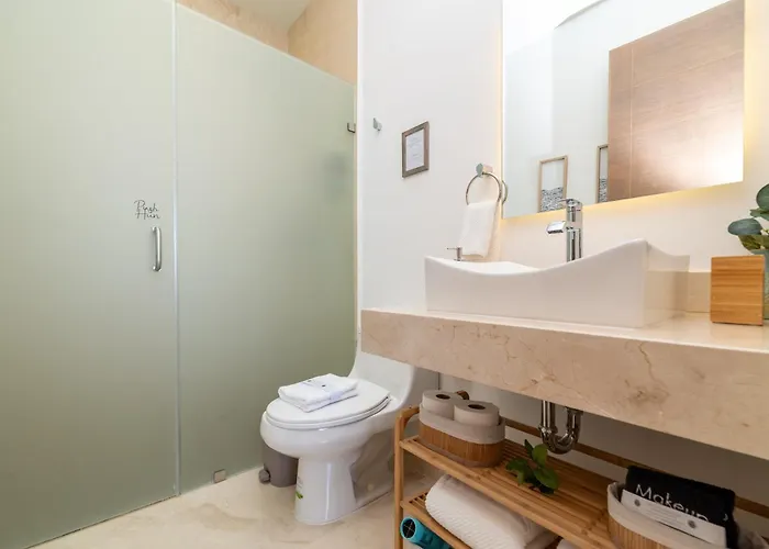 Luxury Condo, 2br, Fast Internet, Akul *